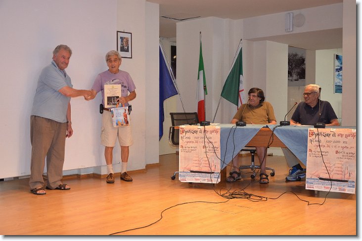 Foto successiva